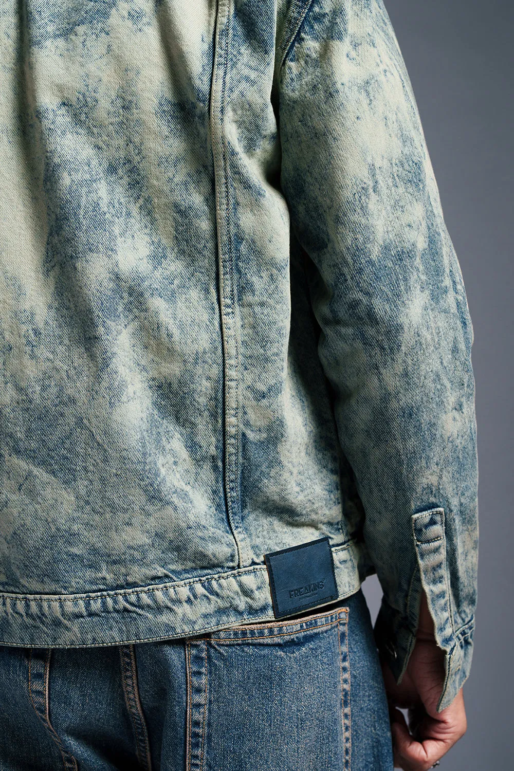 Cloud Drift Men's Denim Trucker Jacket