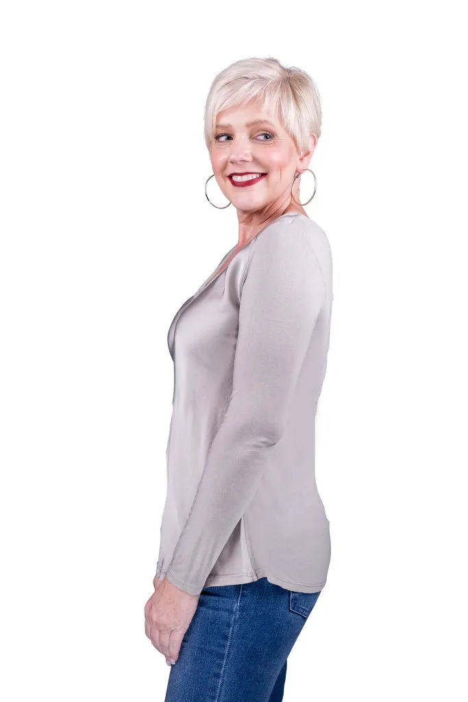 Everly Viscose Sheen Top (BLS137)