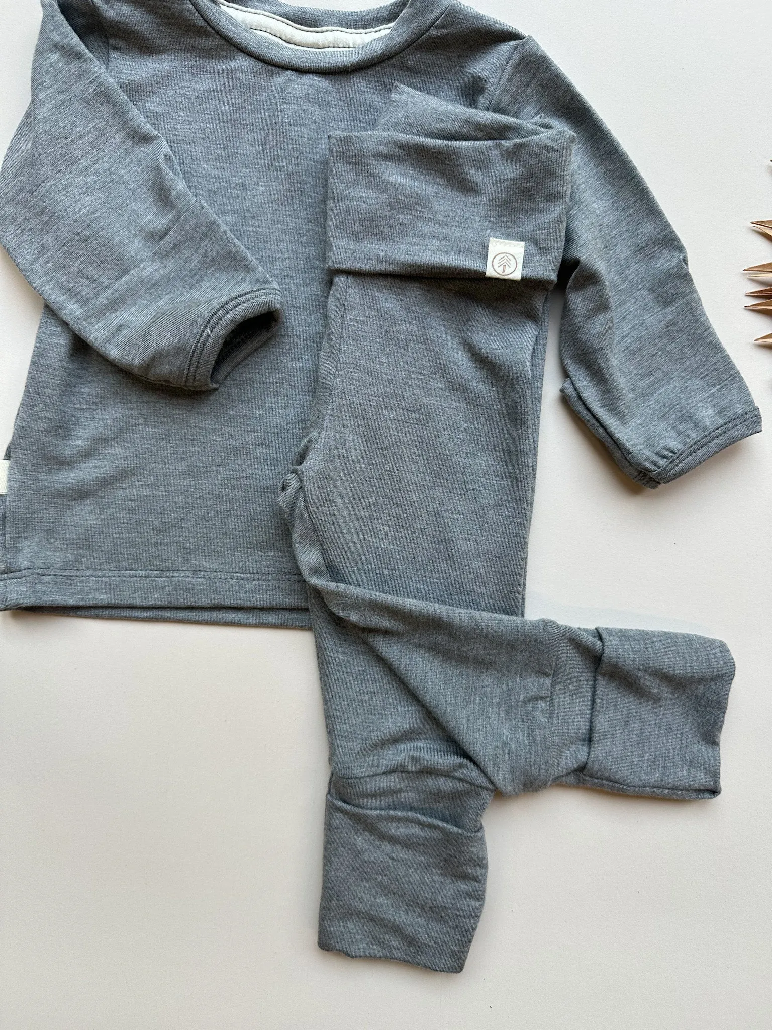 Fold-Over Footie Bamboo Leggings | Dark Heather Gray